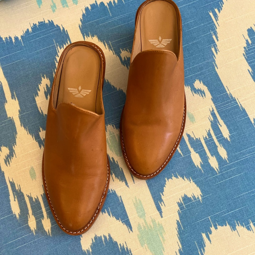 Fortress leather mules Womens 35, made in Peru